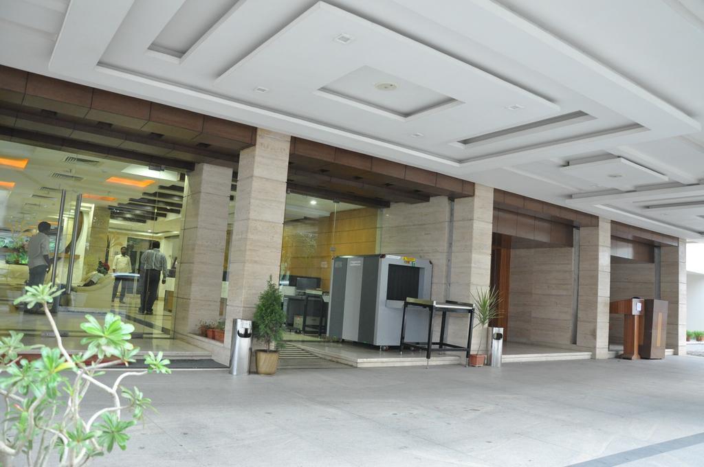 La Hospin Hotel ราจาห์มันดรี ห้อง รูปภาพ